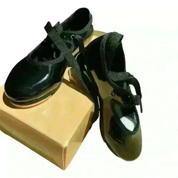 Annie Tyette Children’s Tap Shoe size 8.5 - Picture 1 of 3